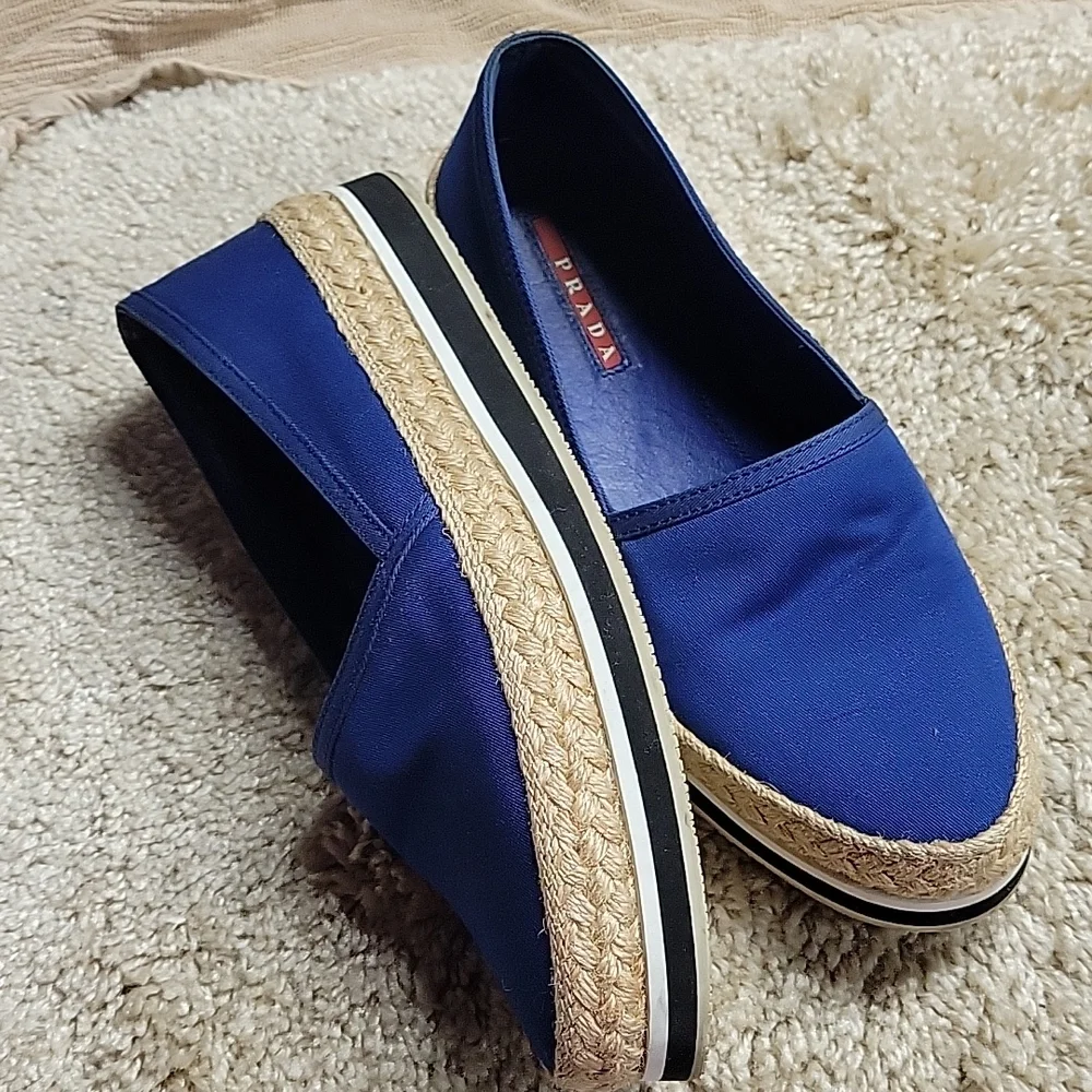 Prada slip on Espadrilles,great used condition shows on Soles, no flaws overall. - Picture 4 of 4